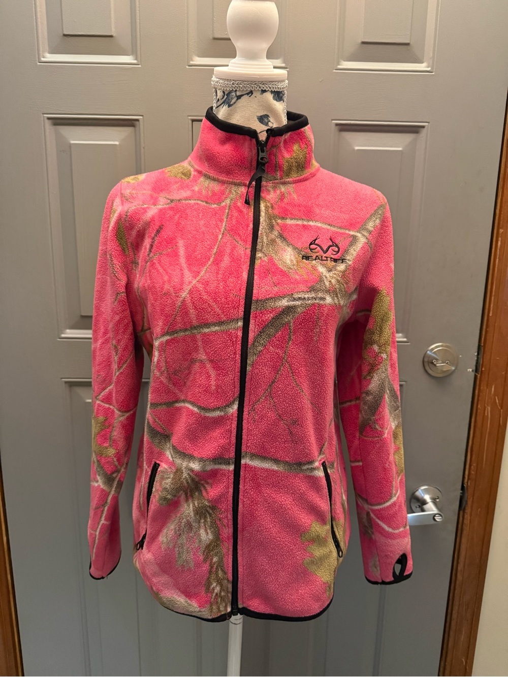 Realtree Women's Pink camouflage- Fleece Zip Jacket (small)